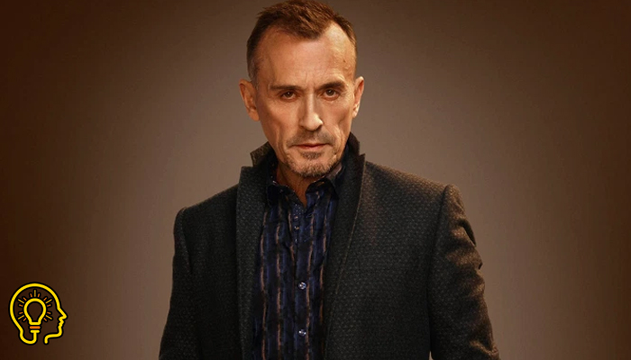 Robert Knepper